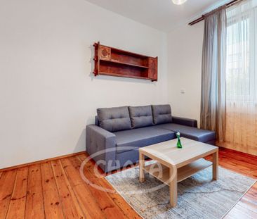 Duża kawalerka blisko centrum - Photo 1