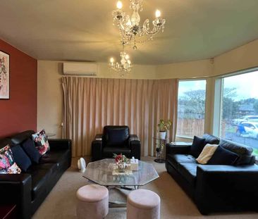 Safe, Spacious & Close to Everything Your Fami... - Photo 4