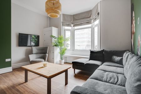 Distinctive 6-Bedroom House Share in Aigburth 5 - Photo 4