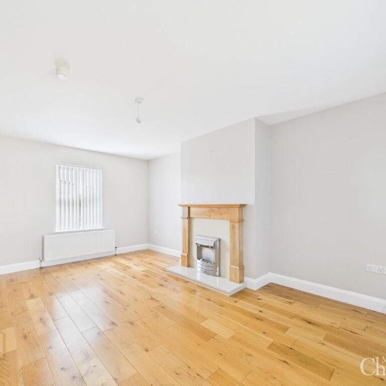 6 MONTH RENTAL, 8 Murlough View Cottages, Newcastle, BT33 0XB - Photo 1