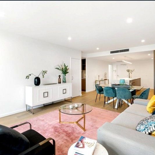 a landmark development ,new luxury apartment be quick it won - Photo 1