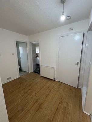 2 Bed Flat, Hamilton Road, G73 - Photo 1