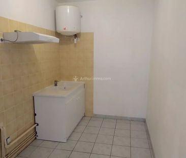 Location Appartement 2 pièces 48 m2 à Carmaux - Photo 4