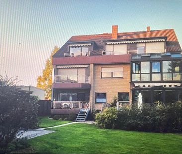 sonnige 2 Zimner Dachgeschosswohnung mit Südbalkon - Photo 1