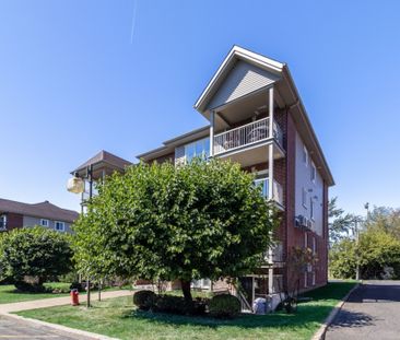 Appartement à louer - Saint-Basile-le-Grand (Montagne) Appartement ... - Photo 4