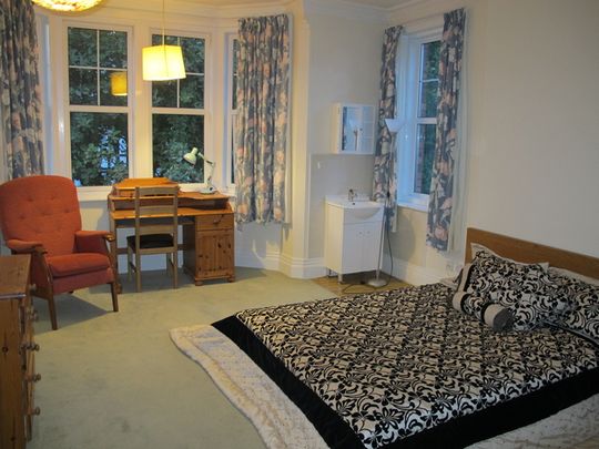 132 Warwick Road, Carlisle (STUDENT HOUSE) 8 Rooms available from Sept 2025 - Photo 1