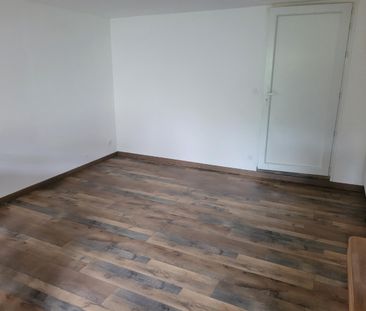 Location Appartement 1 pièce 37m² HAZEBROUCK 59190 - Photo 5