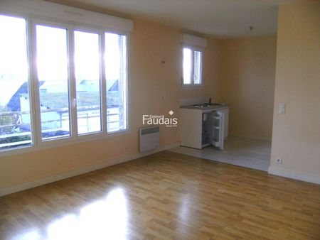Location Appartement 1 pièce 28m² CONDE SUR VIRE 50890 - Photo 4