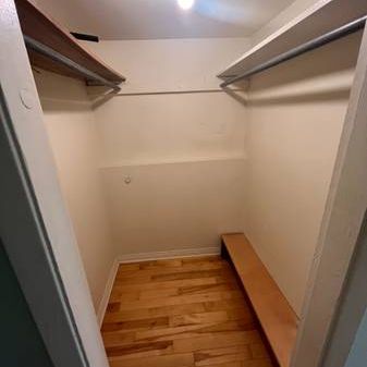 1 Bedroom and den Near VGH - Photo 3