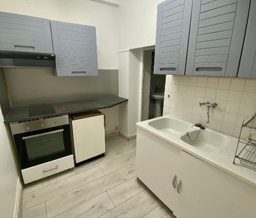 Location Appartement 1 pièce 36m² - Photo 2