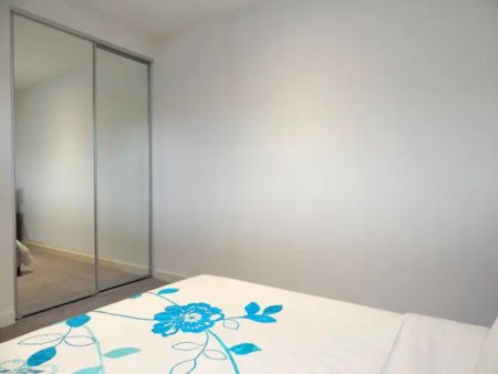 1Bedrooms, 1Bathrooms - Photo 4