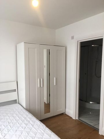 Studio Flat, Northbrook, IG1 - Photo 5