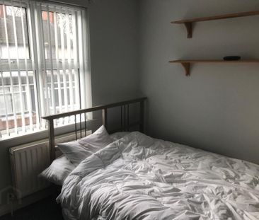 59 Lisburn Ave, Belfast, BT9 7FL - Photo 5