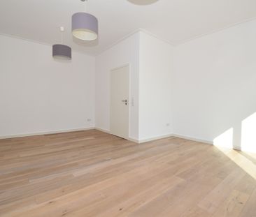 Traumwohnung mit großer Dachterrasse und Carport-Stellplatz mitten ... - Photo 1