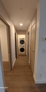 1 bedroom + den - The Grand on King George - Luxury Highrise - Photo 3