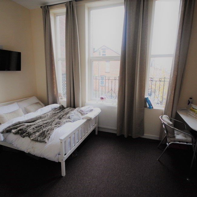 3 Bed - 129a Victoria Road, Hyde Park, Leeds - LS6 1DU - Student - Photo 1