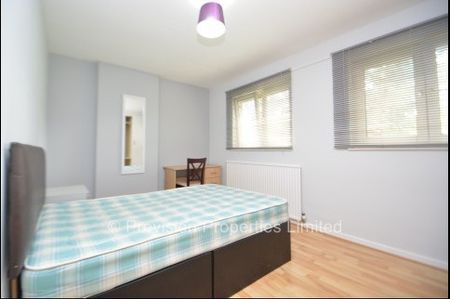 4 Bedroom House, City Centre, University Leeds - Photo 5