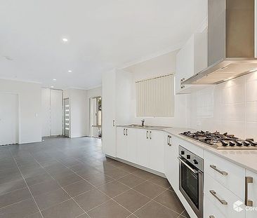 5A Travancore Avenue, Maylands WA 6051 - Photo 2