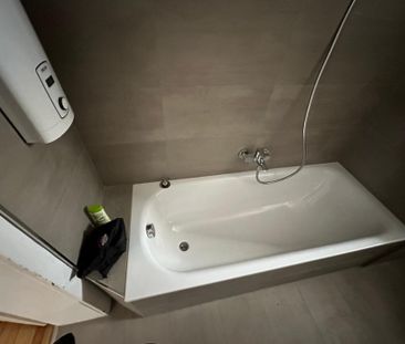 Großzügige 4-Zimmerwohnung mit Stellplatz und Balkon - Foto 2