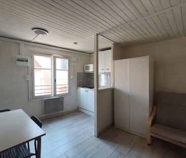 Location Appartement 1 pièce 16m² NARBONNE 11100 - Photo 2