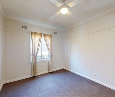 11 Brett Street, Georgetown NSW 2298 - Photo 4
