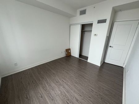 For Lease - 85 North Park Road Unit# 1011, Vaughan, Ontario - Photo 5