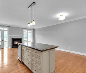 For Lease - 108 Manorhill Private, Alta Vista and Area, Ontario - Photo 1