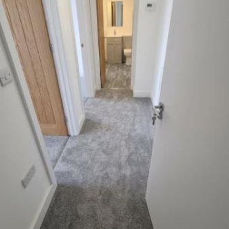 Market Street, Oakengates (A) - £725 pcm - Photo 4