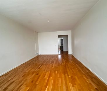 Åragatan 24- 3rok (lgh 1303) - Photo 2