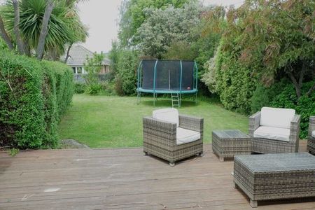 Lovely 3 bedroom family home! - Photo 2