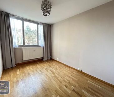 Location Appartement 2 pièces 47m² LILLE 59000 - Photo 3