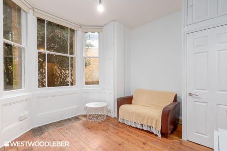 1 bedroom ground floor flat to rent - Photo 2