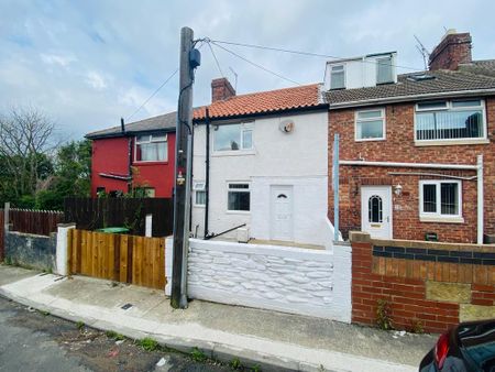 2 bedroom terraced house to rent - Photo 5