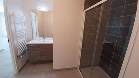location Appartement T2 DE 47.62m² À ALLONZIER LA CAILLE - Photo 4