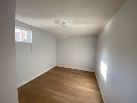 For Lease - 29 Falling River Drive, Richmond Hill, Ontario - Photo 5