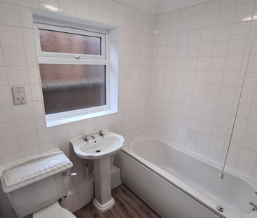 Fletton Avenue, Peterborough - Photo 4