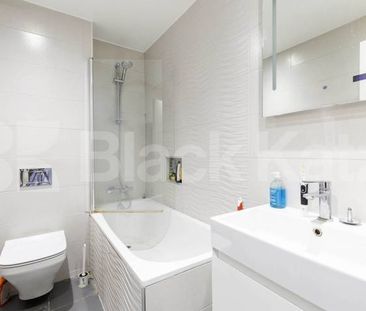 Iverson Road, London, NW6 - Photo 3