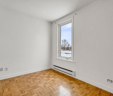 For Lease - 472 Symington Avenue, Toronto, Ontario - Photo 3