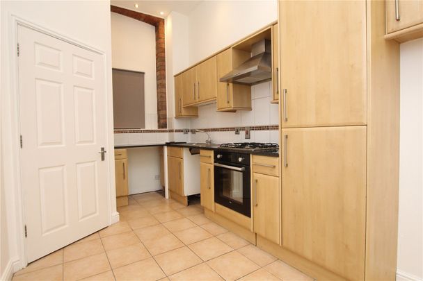 2 bedroom apartment to rent Regent Street, Kettering, Northamptonshire, NN16 - Photo 1
