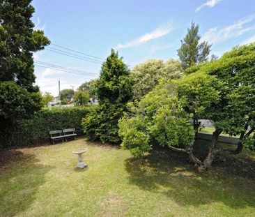 Charming Three Bedroom in Mt Roskill! - Photo 4