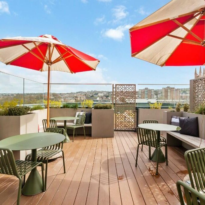 2 bedroom apartment to rent - Photo 1