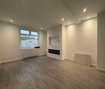 Cwm Rhos View, Tredegar, NP22 - Photo 2