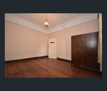 23 Sunbury Road, Victoria Park, WA 6100 - Photo 4