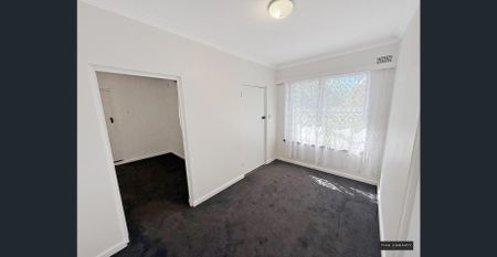 Leafy & Quiet – One-Bedroom Flat in West Chatswood - Photo 5