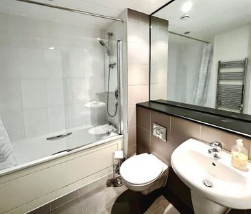 2 bedroom flat to rent - Photo 5