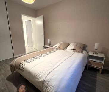 Location Appartement 2 pièces 46m² ST ETIENNE 42000 - Photo 4