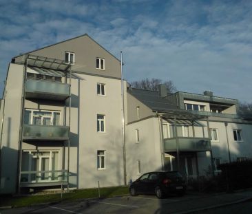 Sonnige, großzügige 3-Zimmer-Wohnung mit überdachtem Balkon und möb... - Foto 6