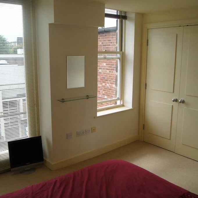 2 bedroom flat to rent - Photo 1