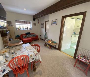 Bitham Mill Courtyard, Westbury, Wiltshire, BA13 - Photo 2