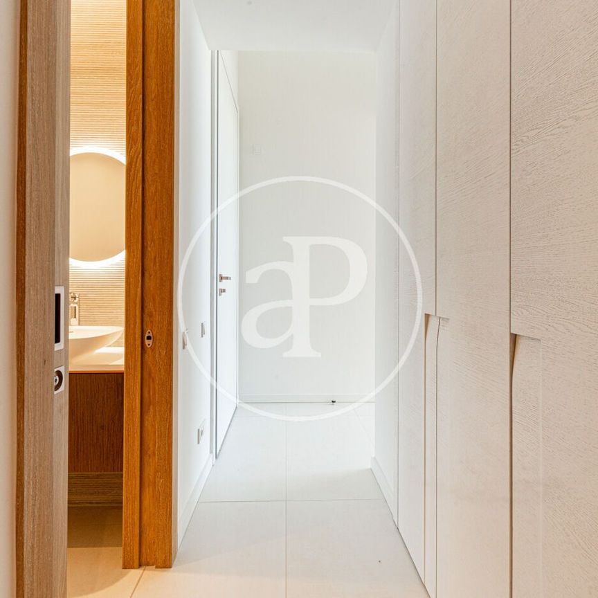 Piso de alquiler en Av. de Luis García Cereceda, Prado de Somoaguas - Photo 1